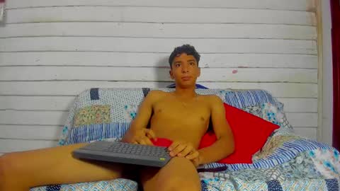 Mathias Fernandez online show from February 8, 3:53 pm