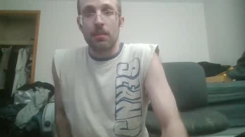 matt48195571828 online show from September 22, 9:53 pm