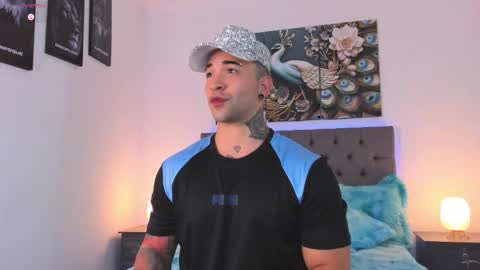 Matthew INDEPENDENT MODEL online show from March 18, 4:15 am