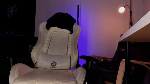 Matt online show from January 18, 9:33 am