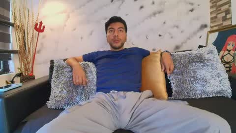 Max Hornye online show from April 9, 7:09 pm