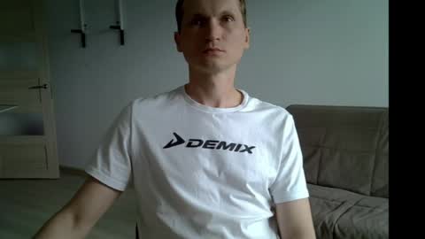 maxrelax90 online show from May 24, 1:39 pm