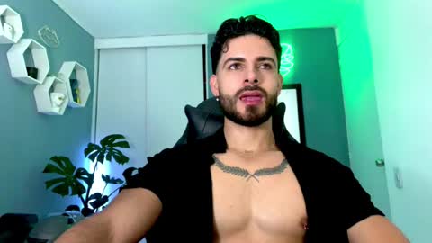 Maxi online show from November 25, 12:23 am