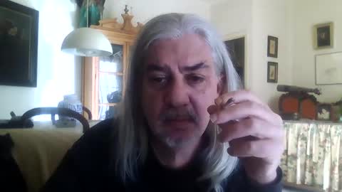 Manu online show from December 25, 12:37 pm