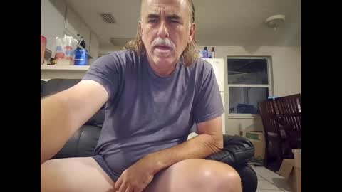 meaderd740870 online show from June 7, 5:14 am