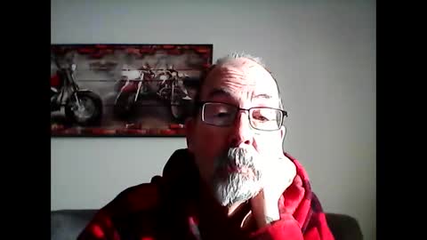 me at home online show from March 12, 12:47 pm