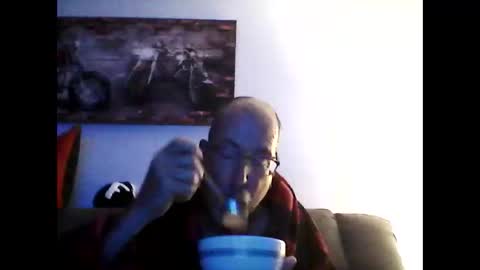 me at home online show from October 7, 9:57 am