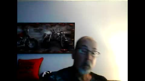 me at home online show from October 18, 12:10 pm