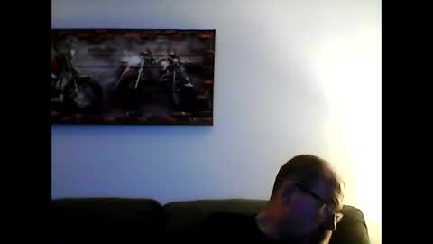 me at home online show from February 20, 4:39 am