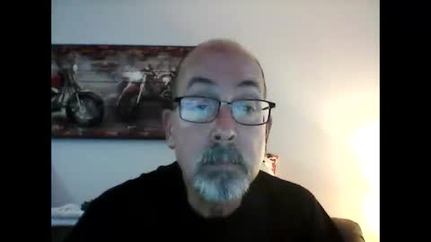 me at home online show from December 25, 8:50 pm