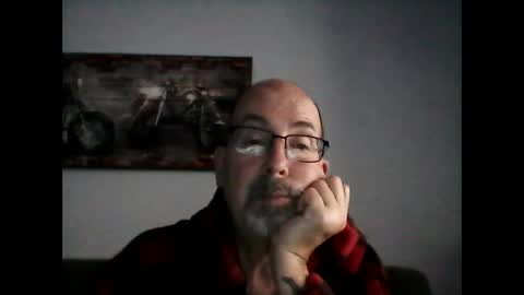 me at home online show from February 9, 1:14 pm