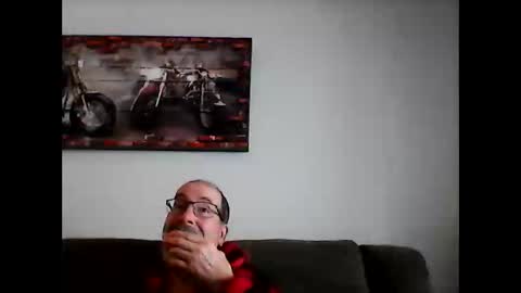 me at home online show from March 1, 2:55 pm