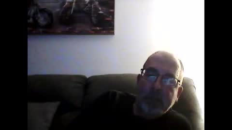 me at home online show from January 15, 4:04 am