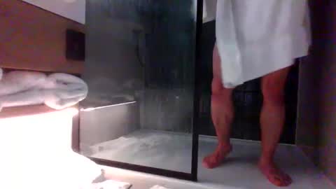 messagemeifyouwanttochatgmail online show from January 18, 4:21 pm