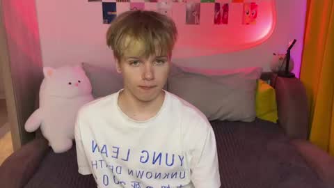 Arthur online show from July 1, 11:37 pm