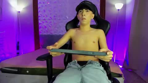 MICHAEL online show from March 15, 4:42 am