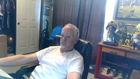 midwestdad09 online show from July 10, 7:48 pm