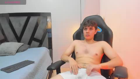 Miguel online show from April 16, 9:50 pm