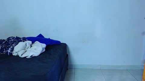 Mike IMDEPENDIENT MODEL online show from March 16, 1:04 pm