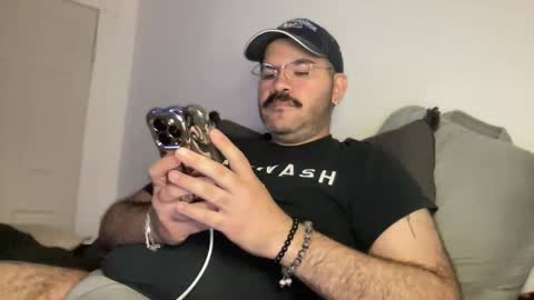 mikeatron2000 online show from May 28, 3:04 am