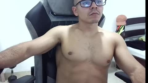 milcaritas3 online show from April 1, 6:04 am