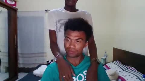 mixedboy_sexy online show from November 30, 4:42 pm