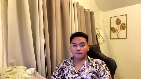 Michole Jay online show from April 14, 4:56 am