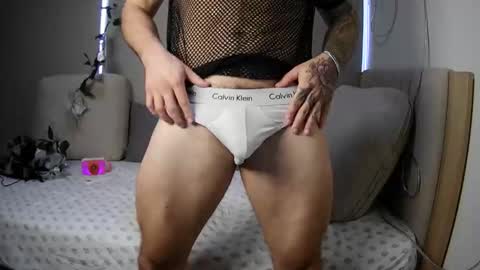 modexusparty online show from November 25, 4:42 pm