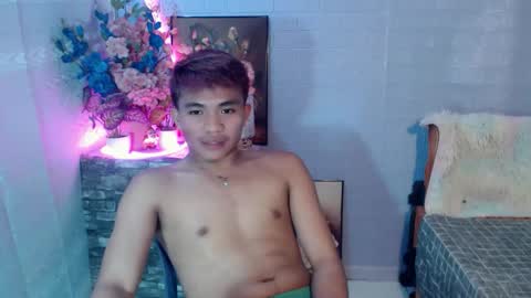 mostwantedtwink online show from May 27, 12:46 pm