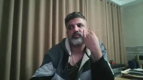 JUST FOR GIRLS     online show from March 25, 1:09 am