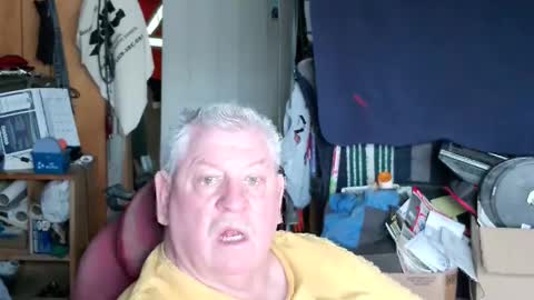 mr_canoe_licker_69 online show from March 11, 2:40 pm