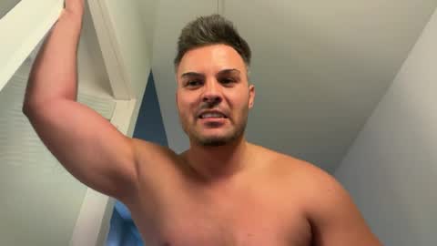 mr_niceguy100 online show from July 2, 12:09 am