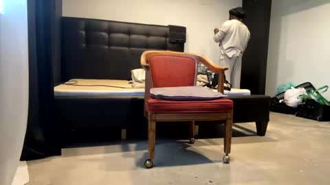 MrBigDThomas online show from March 8, 2:54 pm