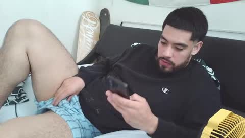 youngshyathlete online show from May 23, 5:51 pm