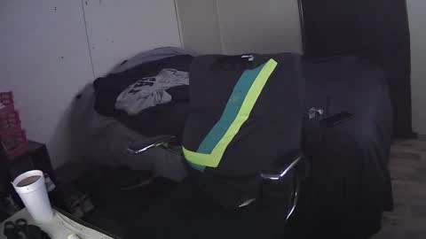 Muffdiver online show from March 14, 6:20 am