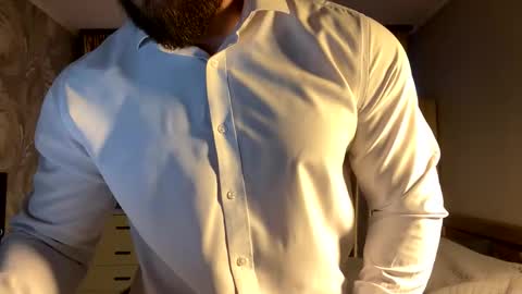 muscularjuggler online show from March 16, 12:39 am