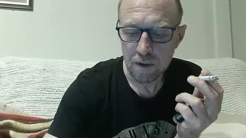 nachtigall25 online show from February 17, 4:55 am