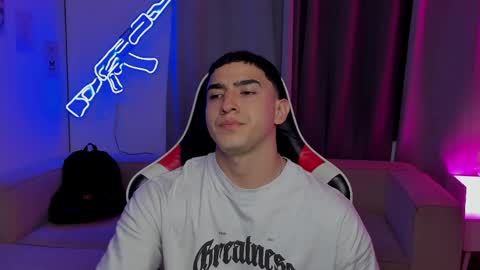 sebastian online show from March 31, 3:08 am