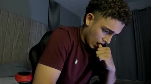 nathan_shimmer online show from March 2, 11:23 pm