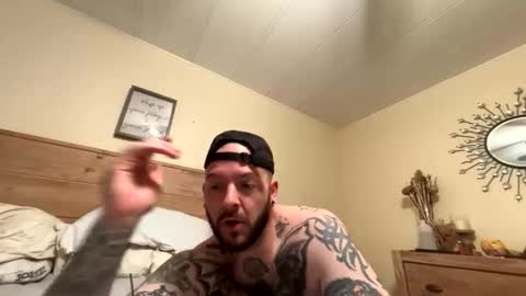 Nattidaddy online show from April 23, 1:13 pm