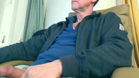 naturista25 online show from November 4, 8:21 pm