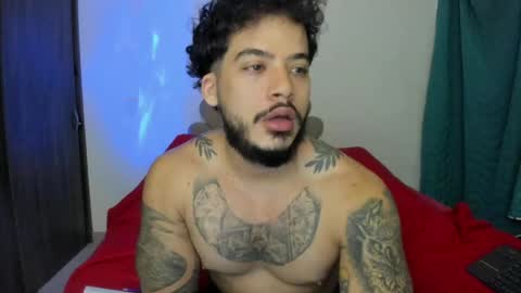 Nei turn green online show from March 23, 8:59 pm