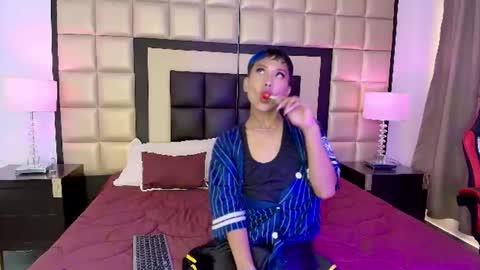 neoxangel69 online show from June 22, 8:57 pm