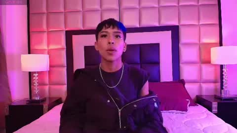 neoxangel69 online show from July 4, 3:42 am