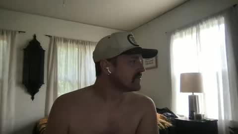 NiceButtNiceGuy online show from March 13, 4:14 pm