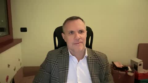 Andrew online show from February 18, 6:28 pm