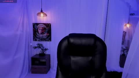 nick fenix online show from July 2, 3:05 am