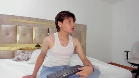 nico dangelo online show from February 5, 4:08 am