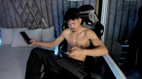 Nicolai online show from March 8, 11:47 am