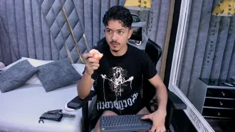 Nicolai online show from April 4, 12:57 pm